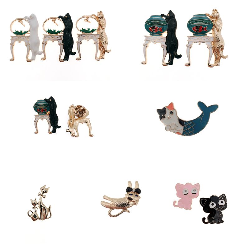 Cartoon Cat brooch