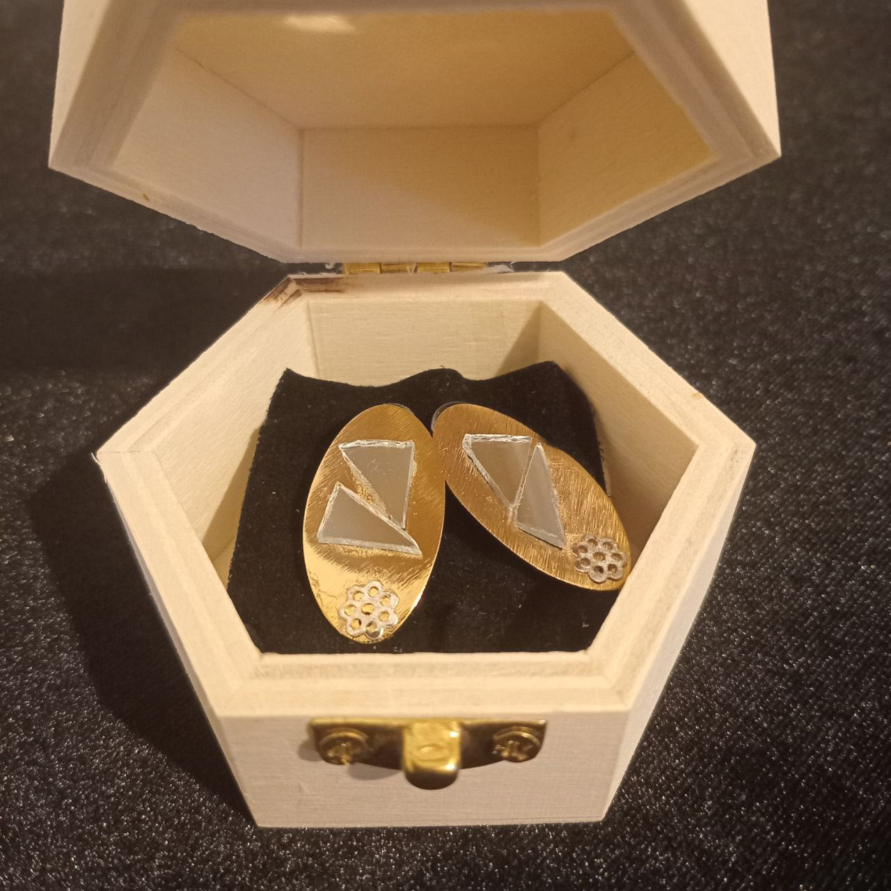 Earrings with Mirror